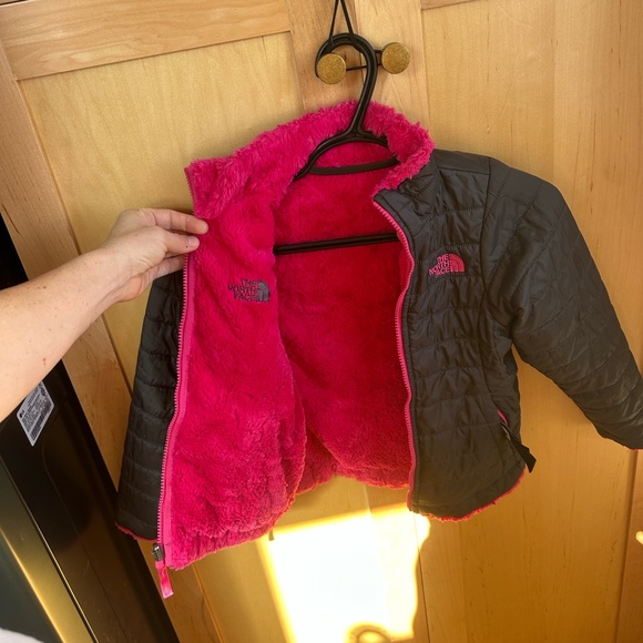 North Face Womens XS Black Puffer Jacket Coat Reversible Sherpa Fleece Pink - Picture 5 of 6
